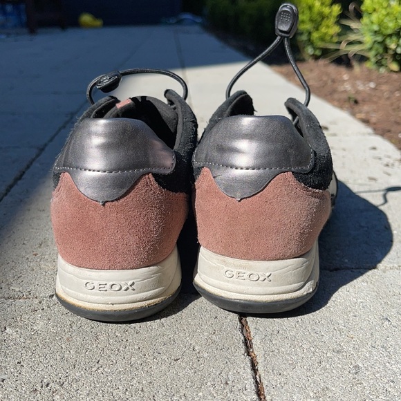 Geox suede lift shoes - Picture 4 of 4